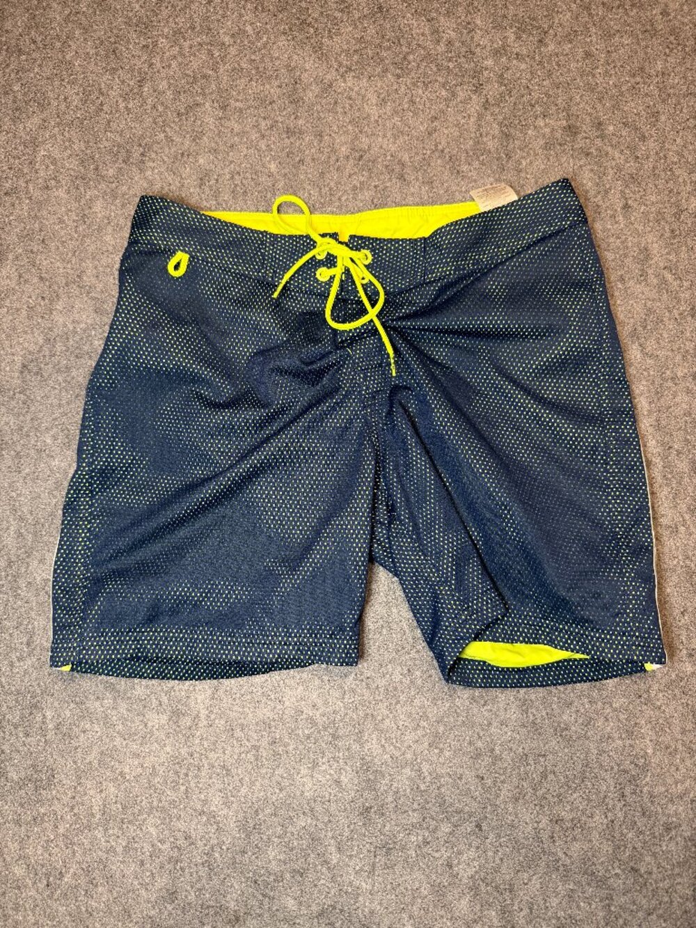 Sundek Mesh Board Shorts Navy Neon Yellow Men’s Size 30